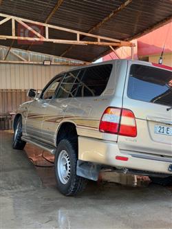 تويوتا لاندكروزر